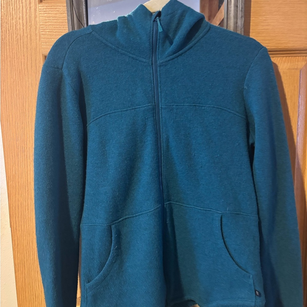 Mountain Hardwear Women’s Blue Wool-Blend Zip-Up Sweater